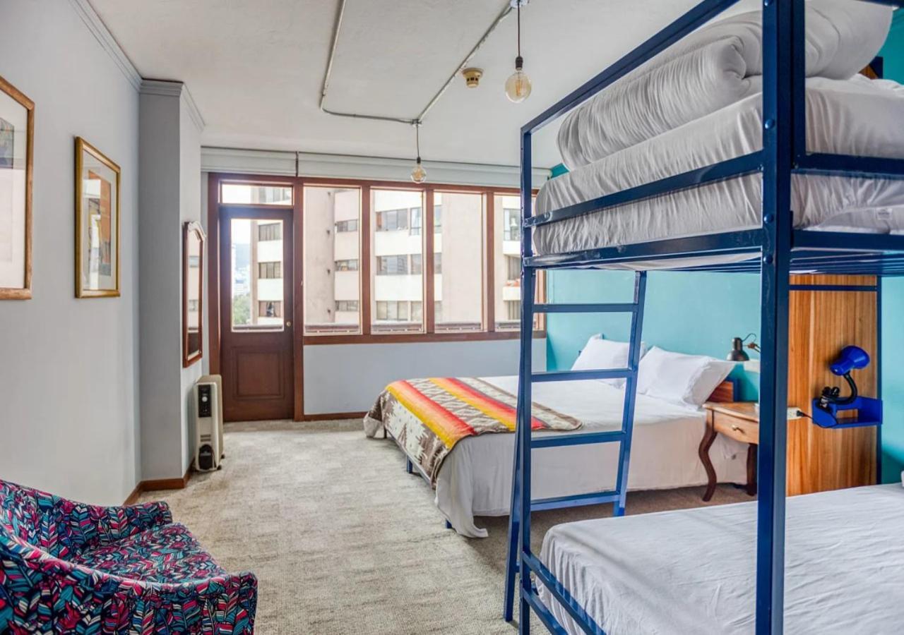 Socialtel Quito Hotel Eksteriør billede