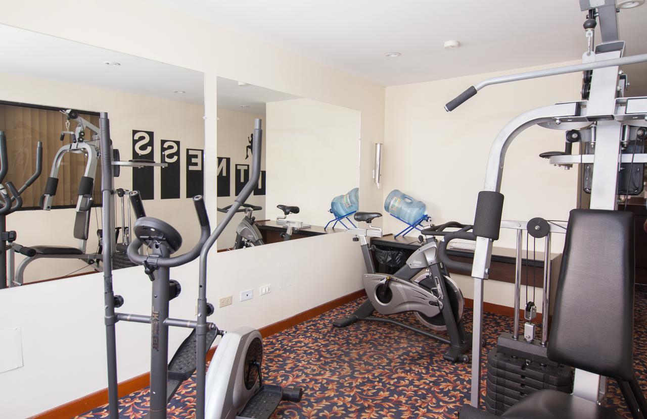 Socialtel Quito Hotel Eksteriør billede