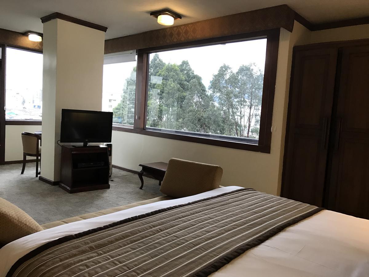 Socialtel Quito Hotel Eksteriør billede